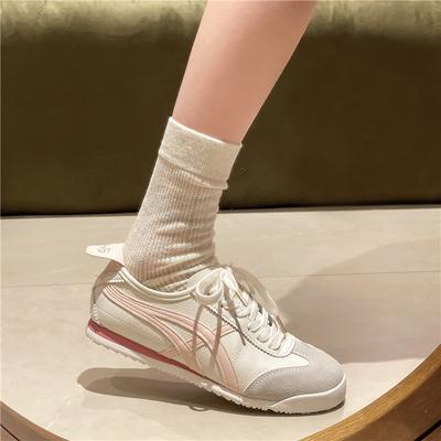 Женская обувь – Кроссовки