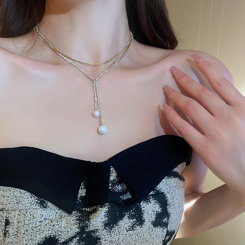 Korean temperament love butterfly pearl fringed necklace fashion collarbone chain versatile item decoration