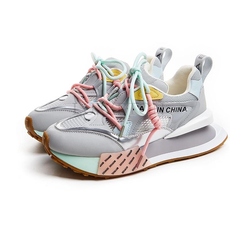 Туфли из натуральной кожи на толстой подошве с увеличенной сетчатой поверхностью для комфорта и воздухопроницаемости. Модные повседневные туфли в стиле ретро.