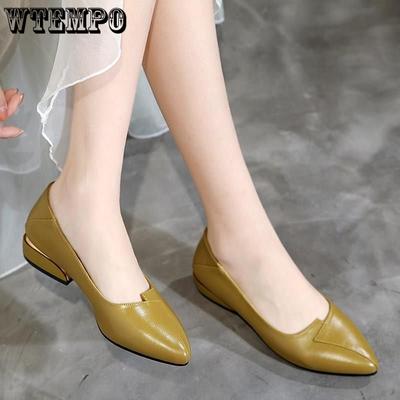 Женская кожаная обувь Низкие каблуки Мягкая подошва Удобный и острый нос Однотонные цвета Универсальные и повседневные для работы Темперамент Элегантные одинарные туфли