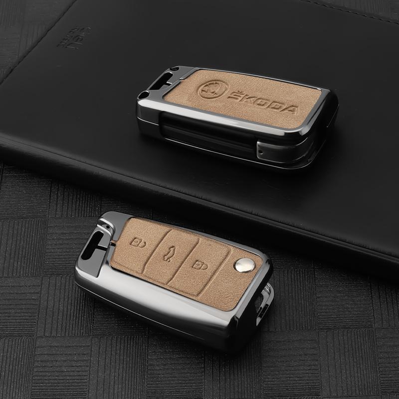 HQKI8 Car Remote Key Fob Case Cover Shell For Skoda Octivia Superb Fabia 1 2 Octavia a7 RS Superb Rapid Yeti Karoq Vision Accessories