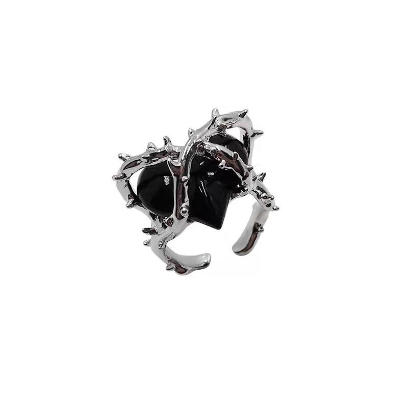Harajuku Dark Wind Thorns Love Open Ring Trend Ins Cold Heart-shaped Ring for Women