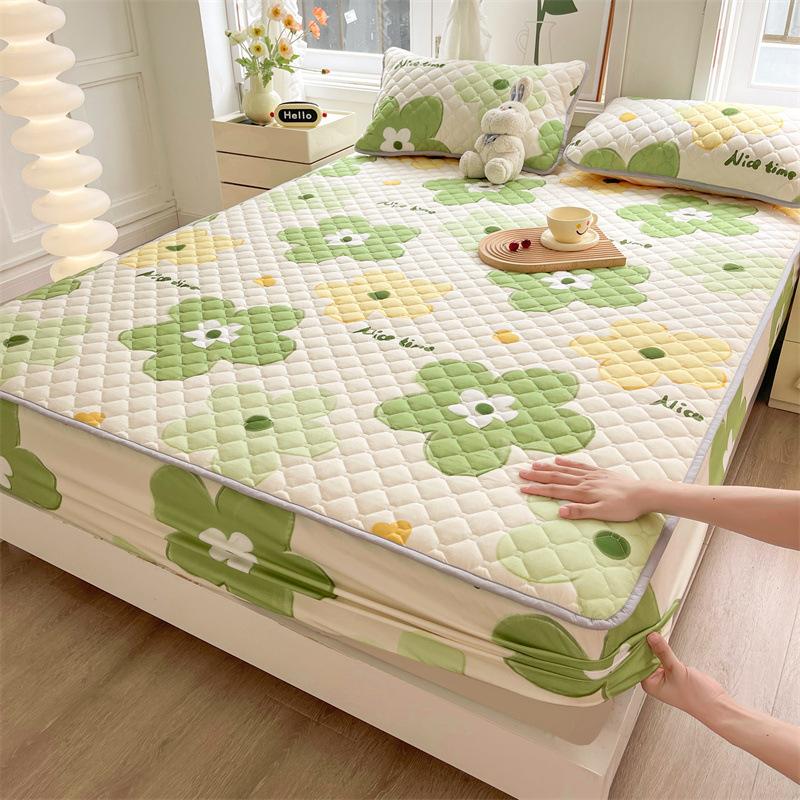 Антибактериальный комплект из трех предметов из хлопка и сэндвича. Утолщенное хлопковое покрывало, матрас с хлопковым нескользящим защитным чехлом Simmons.