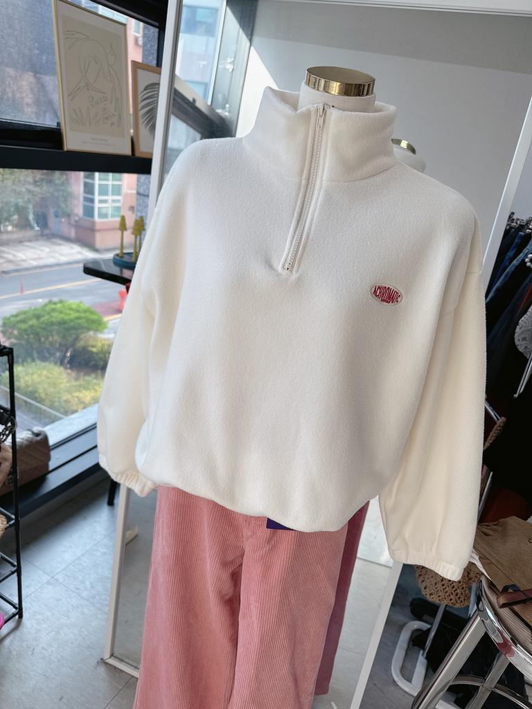 Domestic Made Half-Zip Fleece Lettering Patch Anorak Sweatshirt