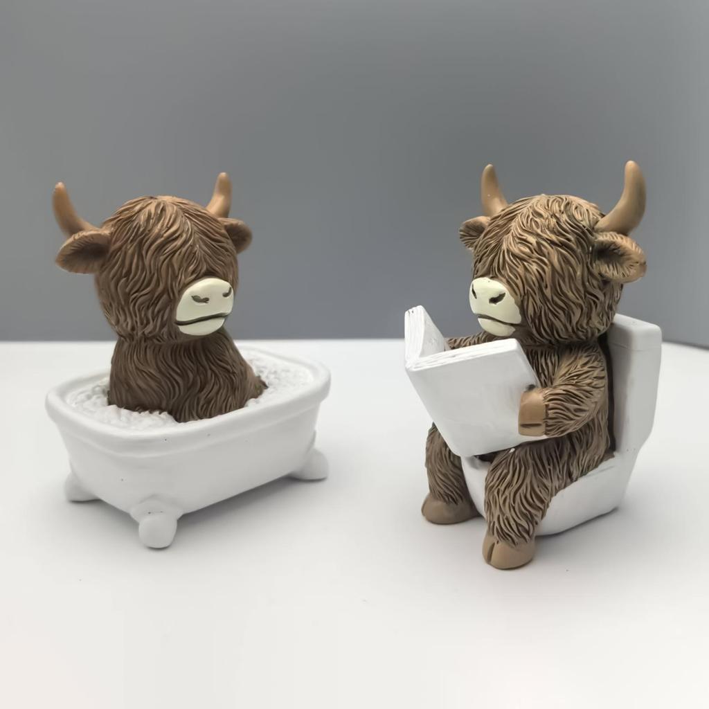 9cm Bath Tub Highland Cow Toilet Seat Reading Highland Cow Resin Statue Funny Cattle Decorations For Christmas Garden