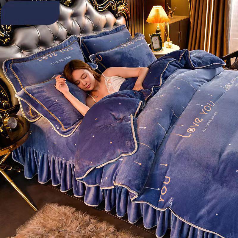 Размер King Size/Queen Size/Twin Size Зимняя молочная флисовая юбка-кровать Пододеяльник Наволочка Комплект из четырех предметов Утолщенное теплое простое постельное белье Высокое качество