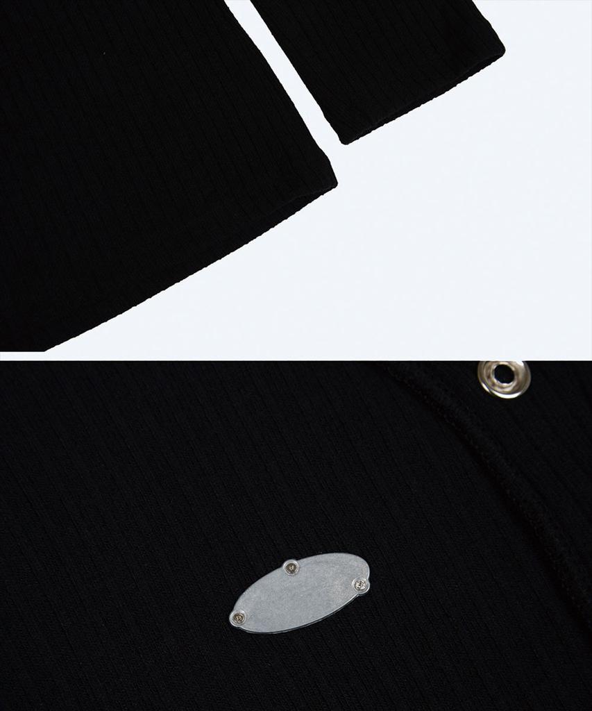 MORE THAN BLACK Logo Snap Knit