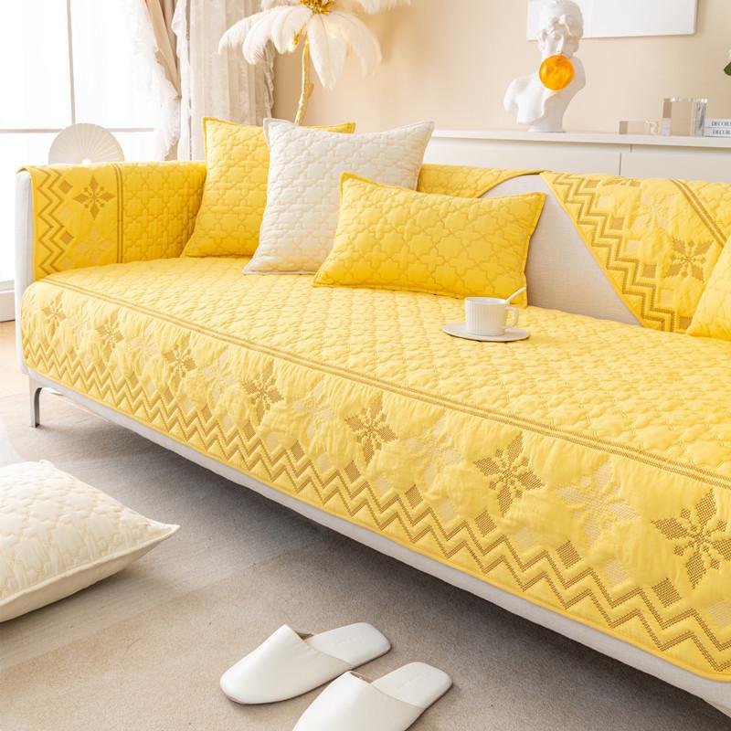 Подушка для дивана из отшлифованной ткани Nordic: Современный, нескользящий жаккардовый чехол, универсальный для всех сезонов