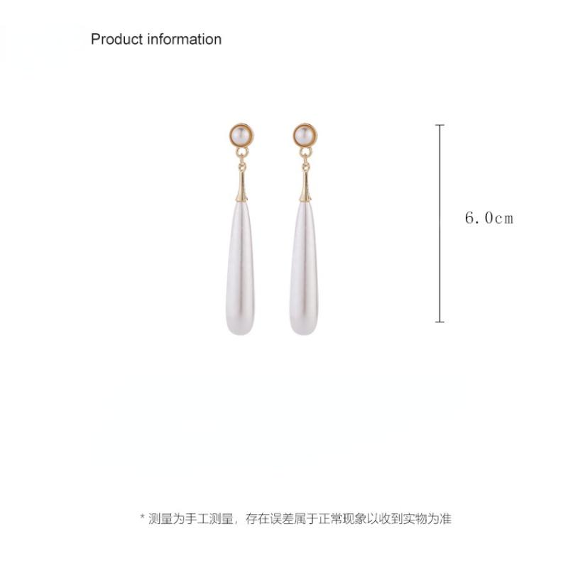 Ladies Classic Vintage Baroque Pearl Pendant Earrings Elegant Water Drop Long Earrings Trend Ladies Jewelry