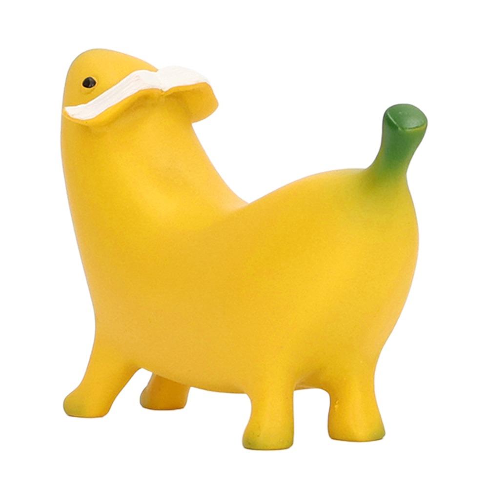 Yellow Banana Dog Sculpture Resin Resin Dog Ornament Banana Dog Art Decoration for Patio Yard