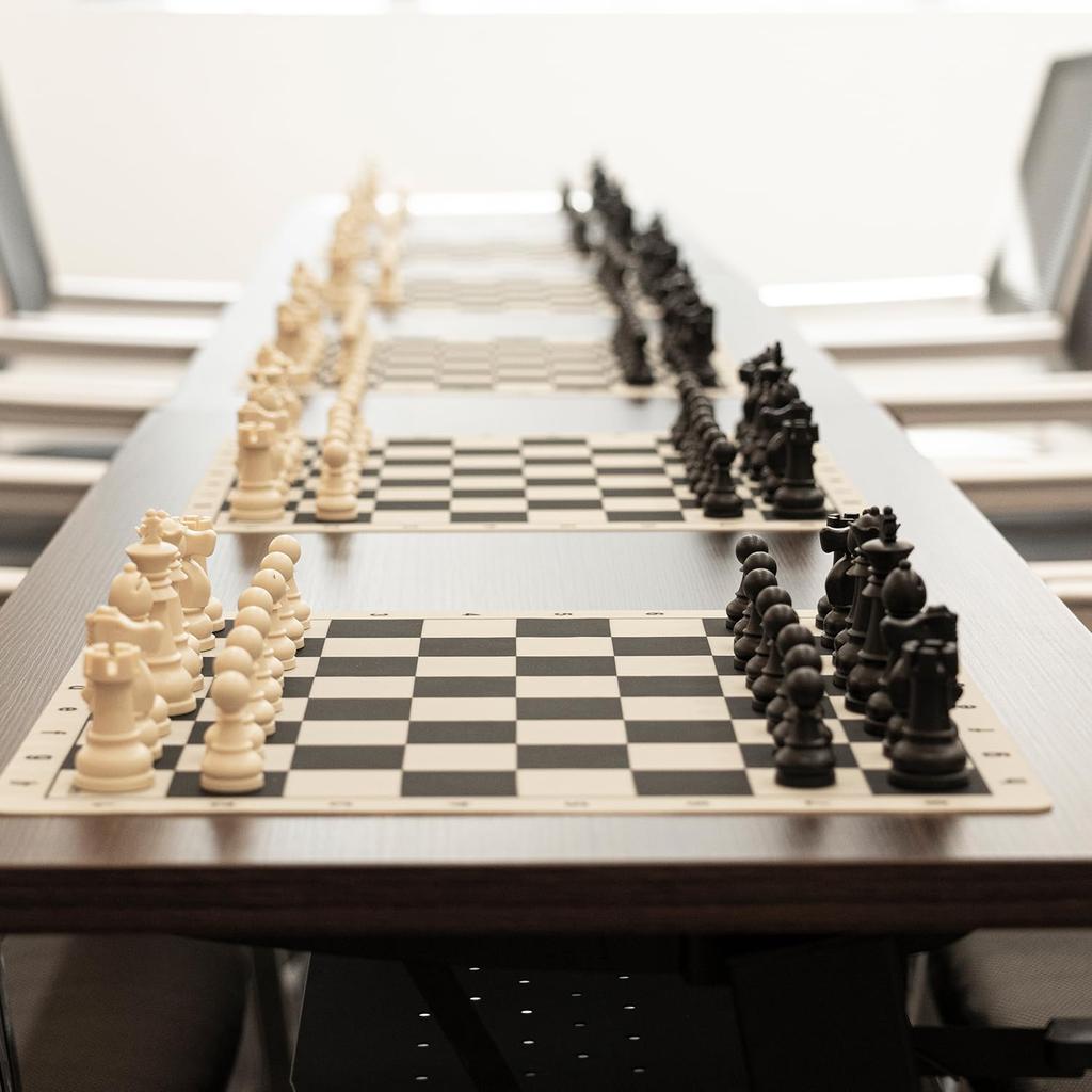 Дорожный шахматный набор x Складная силиконовая шахматная доска Высота короля Пластиковые фигуры Стаунтона Сумка для хранения A&A / 15" 15" / 3.25" /