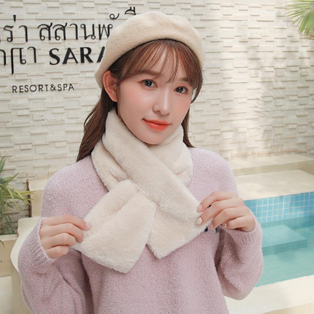 Cute Neckerchief Wrap Winter Warmer Solid Color Girl Plush Scarf Warm Scarf Cross Scarf Neck Warmer
