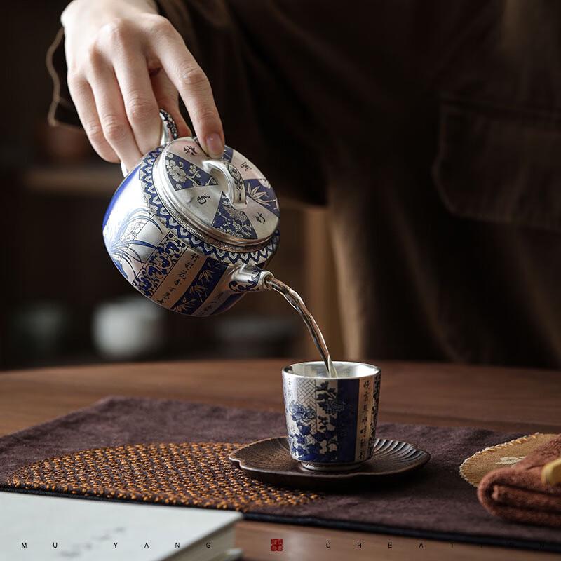 Чайный набор из позолоченного серебра и керамики Cha Xun в подарочной упаковке