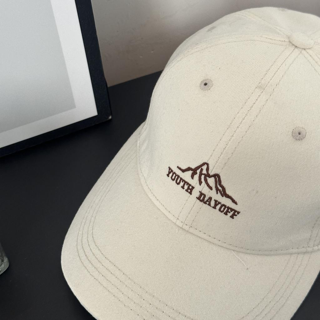 Hats with large head and baseball caps for women, spring/summer new casual sun hats, deepened and enlarged, face-enhancing small duckbill hats for men