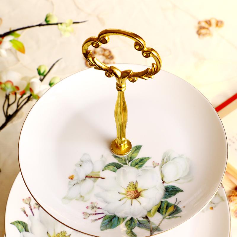 Элегантная 3-ярусная керамическая подставка для торта «Камелия» - Подставка для фруктов, десертов, кексов для чаепития, Сервировочное блюдо, Тарелка-поднос для закусок, конфет, хлеба, Высота 38,5 см