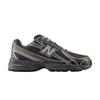 740 'Castlerock Black Metallic' U7407YI