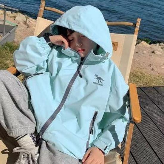 Boys' Spring & Autumn Jackets 2023: Children's Tops for Middle & Large Kids