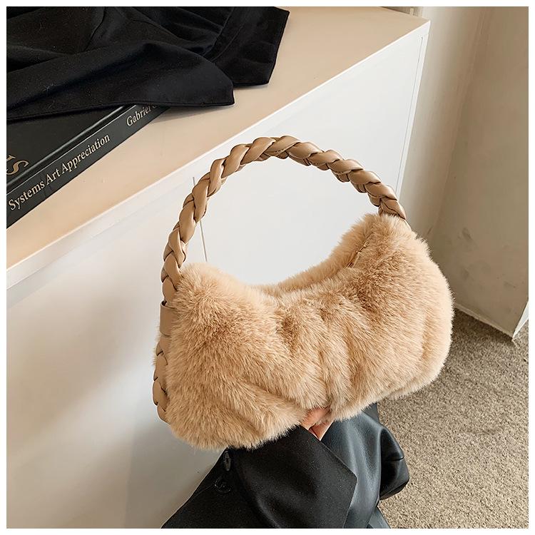 2024 осень и зима новая модная плюшевая сумка через плечо милая повседневная сумка для девочек сумка для пельменей под мышками