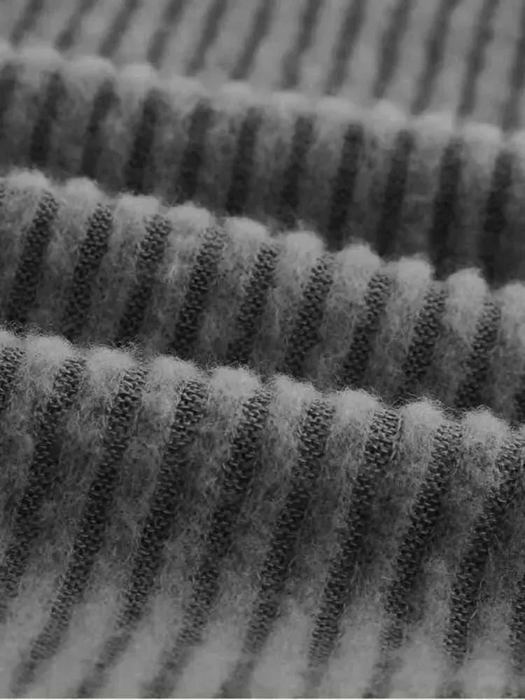 Blouse Phumee One Shoulder Long Sleeve AD081