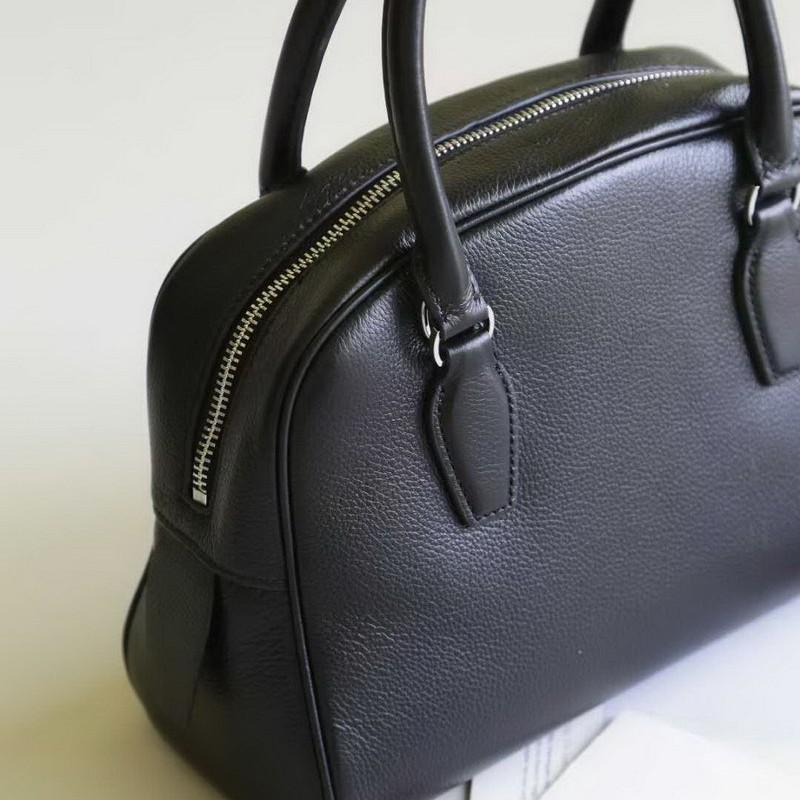 2026 Новая женская сумка из натуральной кожи Верхний слой Коровья кожа Подушка Боулинг Ручная Сумка через плечо Диагональная Сумка Crossbody Трансграничная