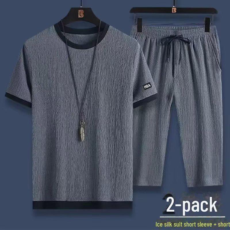 Мужской летний повседневный спортивный костюм: Комплект из двух предметов: дышащая футболка с коротким рукавом и укороченные брюки
