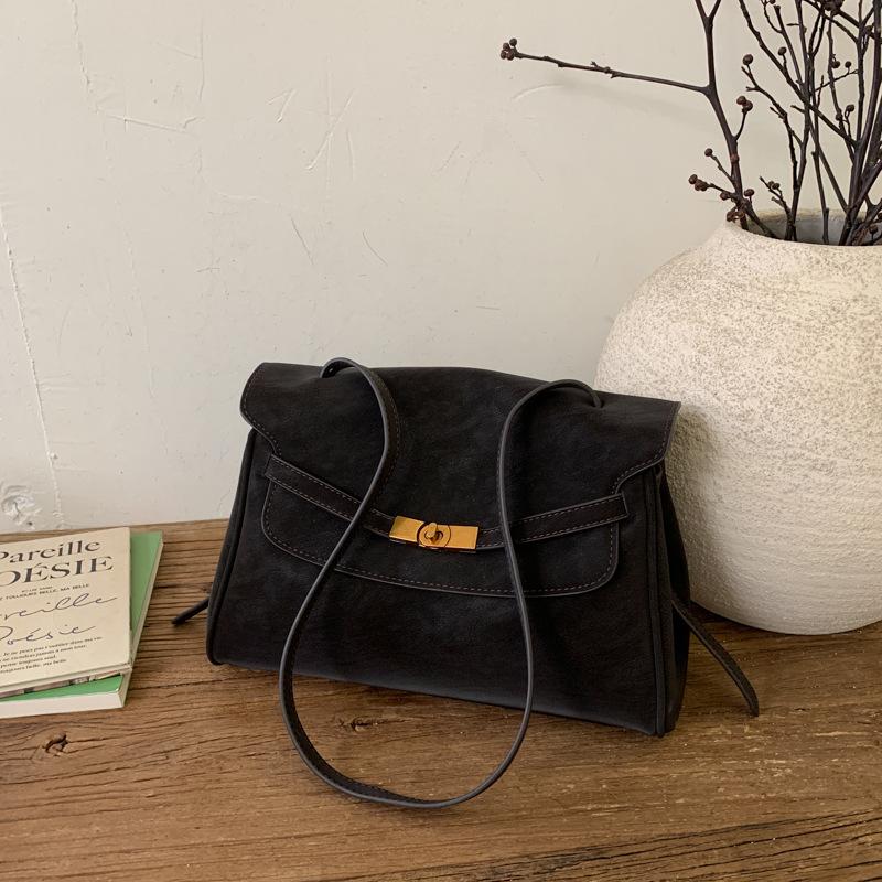 Винтажная матовая сумка 2025 новая высококлассная женская сумка через плечо и мессенджер для通勤, большая вместительная рабочая сумка-тоут