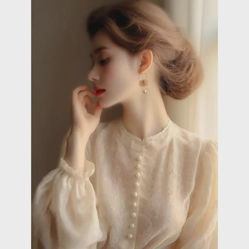 "zZZ2024 Французская кружевная блузка с длинными рукавами для женщин цвета абрикоса"