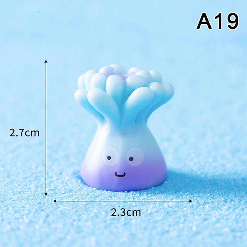 Mini Ocean Figurine Resin Ornaments Cute Marine Life Sea Animals Tiny Statue Aquarium Home Desktop Micro Landscape Decor
