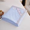 BGM-B2503 All-Season Washed Embossed Quilt