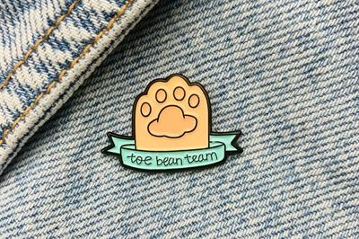 Новая эмалированная булавка, милые собачьи лапы, металлический соединитель для собаки, подарок на день рождения, 1 шт.