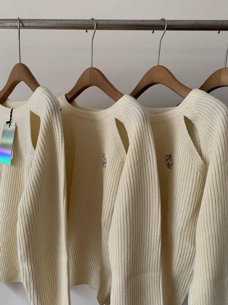 Black Off-Shoulder Embroidered Knit Sweater for Women - New Autumn 2023 Korean Style.