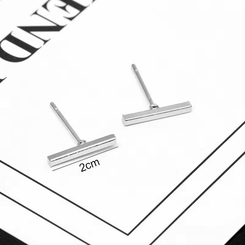 Trendy Bar Shape Women's Small Earrings Mini Ear Jewelry Gold Silver Vertical Bar Simple Design Stud Earrings