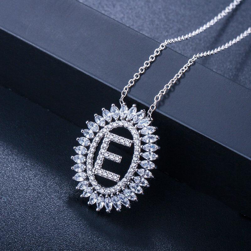 D0037 Ожерелье с буквой, Высококачественный циркон 3A, Персонализированная подвеска, Несколько вариантов.