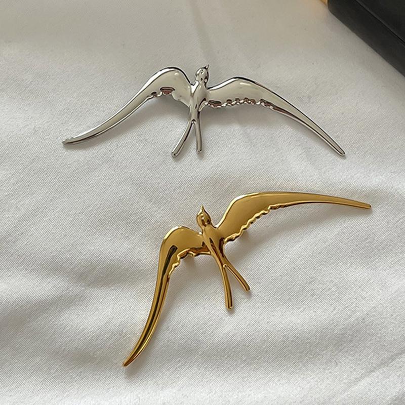 Stainless Steel Women's Swallow Brooch Glossy Metal Bird Swallow Brooch Suit Decoration Delicate Brooch Pin Accessories Gift
