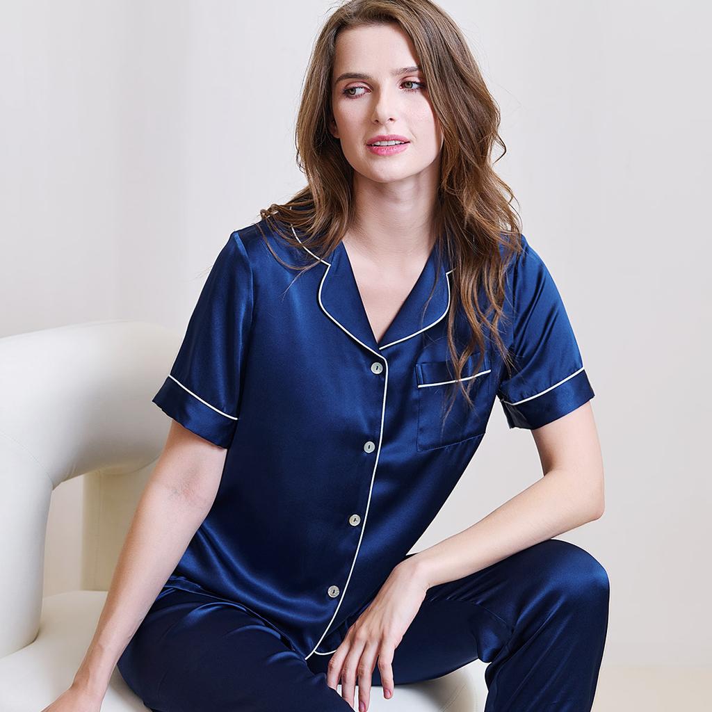 100% Mulberry Silk Women's Short-Sleeved Pajama Set