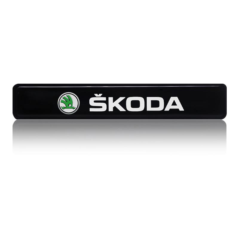 Наклейка на решетку радиатора автомобиля, эмблема R LINE, светодиодная подсветка для Skoda Octavia Superb Rapid Kodiaq Karoq Fabia Kamiq Roomster Citigo