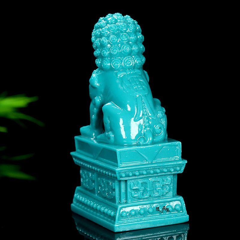 Chinese Natural Turquoise Handcarved Exquisite Male and Female Lions Statues A Pair Carving Living Room Home Decoration Mascot