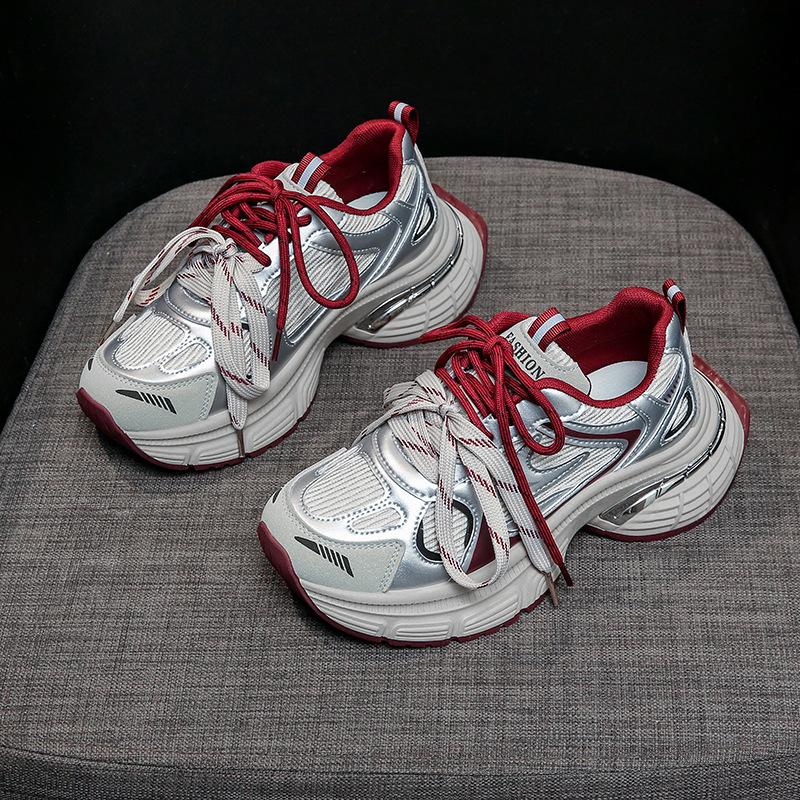 Маффин мягкая платформа красные папины кроссовки 2025 весна новая цветовая гамма пара шнурков спортивная обувь сетка дышащая женская обувь