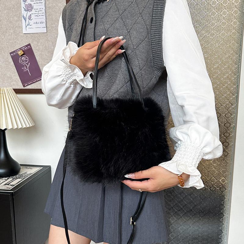 Autumn and Winter New Furry Bag Fur Crossbody Shoulder Strap Plush Bag Versatile Large Capacity Handbag for Women