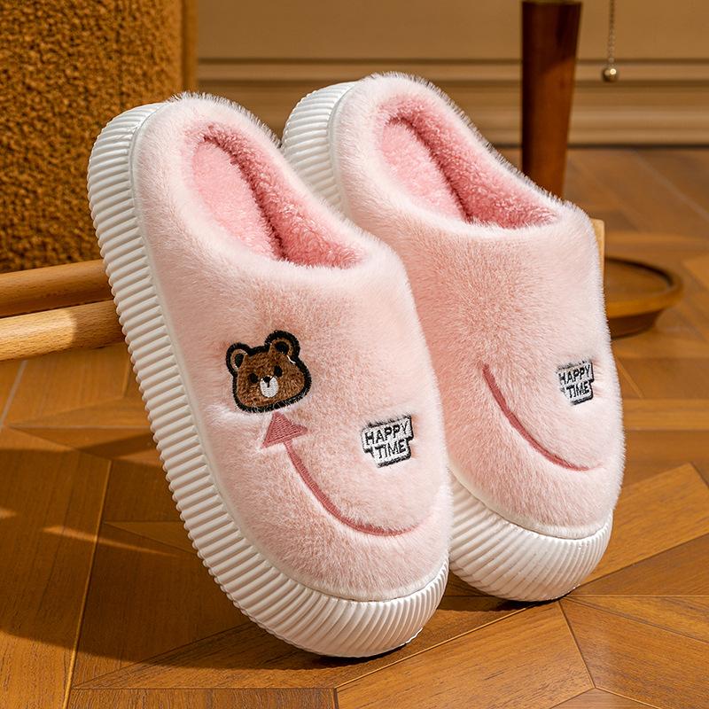 Хлопковые тапочки домашние осенне-зимние мультяшная вышивка хлопковый моп комнатные для спальни теплые бархатные туфли на платформе