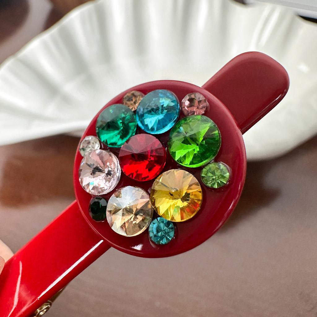 Качественная заколка-крокодил премиум-класса со стразами белого, черного, красного и кофейного темного цветов