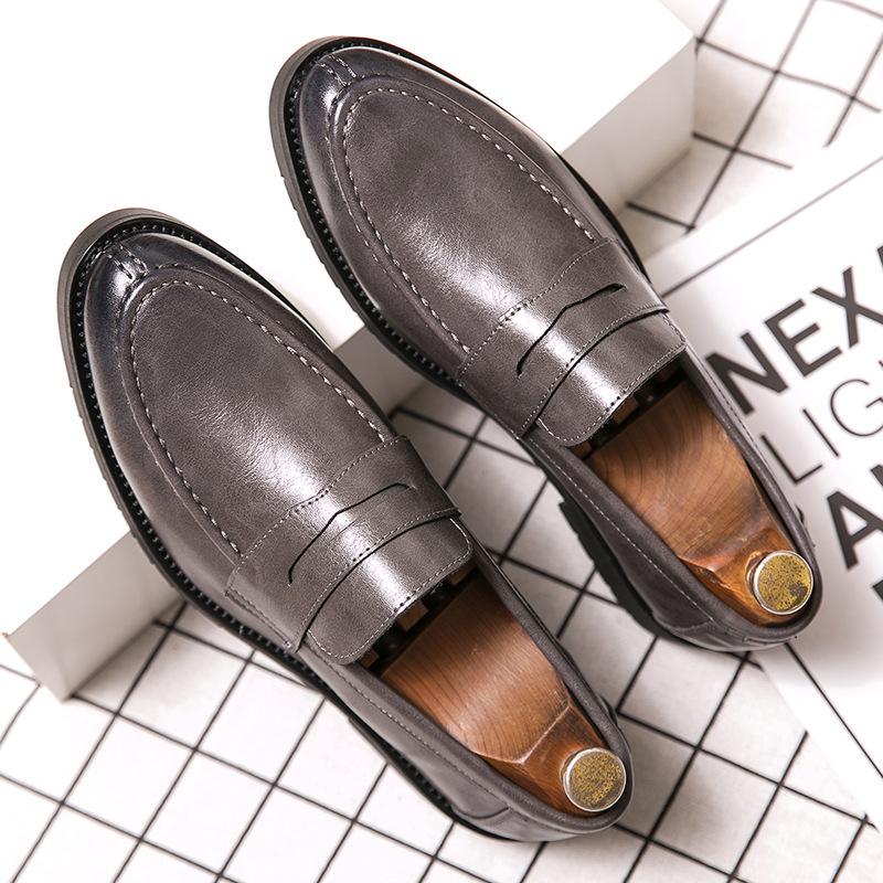 New Shoes for Men Leather Casual Shoes Retro Designer Leisure Dress Shoes Youth Slip-on Loafers Big Size