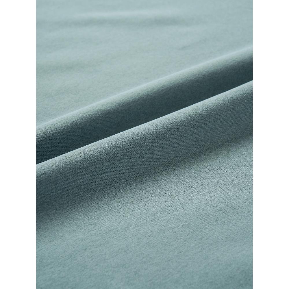 Daiso [публичный] Футболка с длинным рукавом реглан Sorona L Зеленая