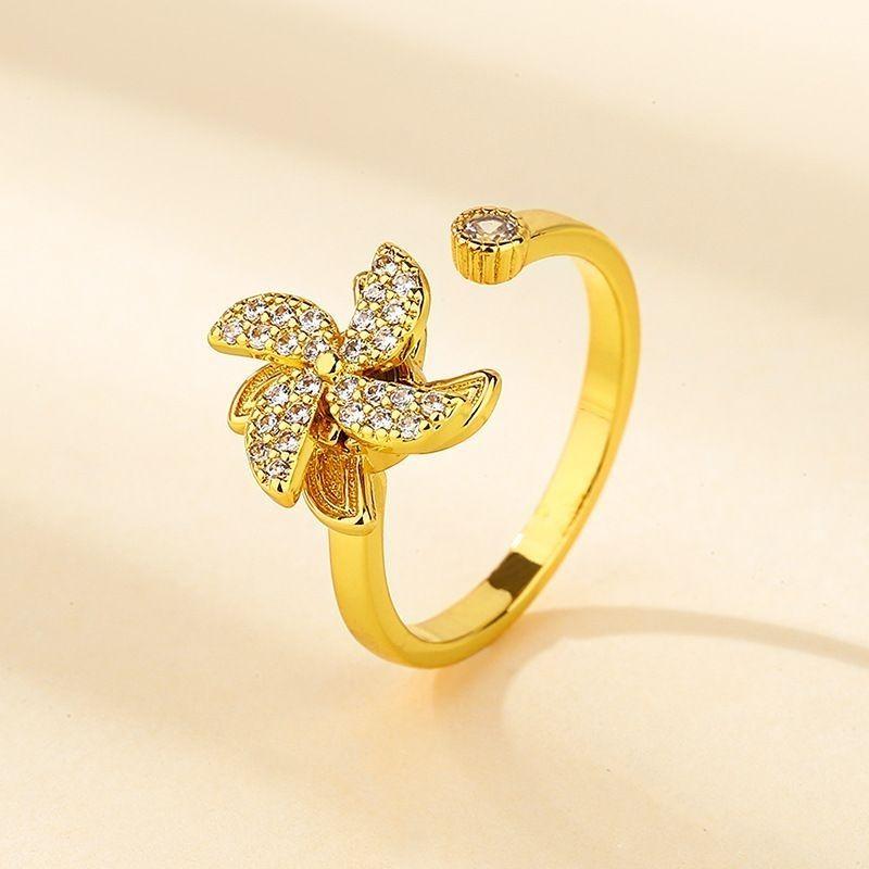 Heart-shaped rotation, rotation, decompression, windmill ring, female creative personality, design sense, opening adjustable girlfriend ring, cool