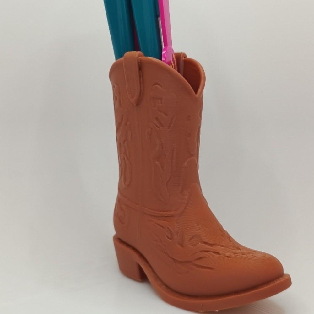 Vintage Western Style Cowboy Boot Statue Home Decor Boot Shaped Vase Pencil Holder Study Room
