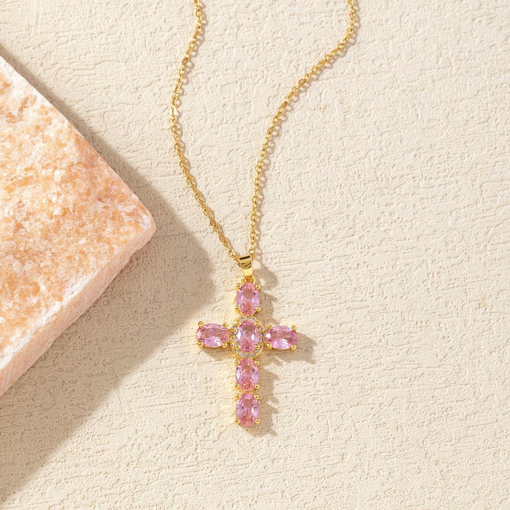 Necklace Copper Gold-plated Full Diamond Retro Light Luxury High-end Titanium Steel Chain Does Not Fade Jewelry Women