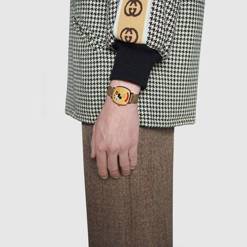 Gucci YA157420 Часы Disney X Gucci Grip унисекс 35 мм