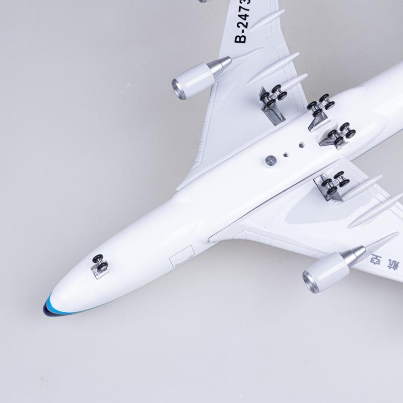 Boeing 747 B747 Модель самолета Southern Airlines Масштаб 1/150 47 см Самолет Смола Литой под давлением Дисплей Со светом и Колесным шасси