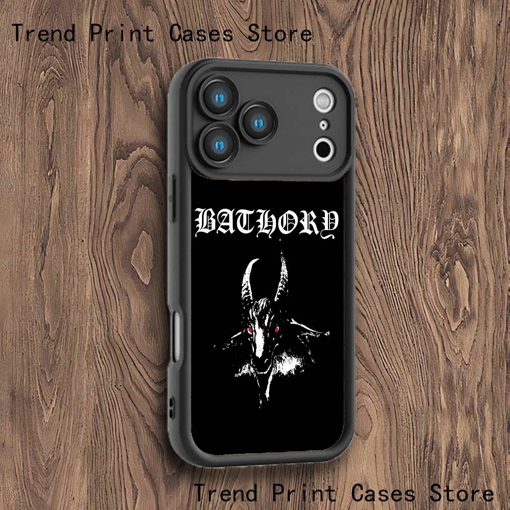 Чехол для телефона B-BathoryS Band Quorthon для iPhone 17,16,15,14,13,12,11,Pro,Max,Plus,X,XS,SE4,E,Mini Черный Чехол с утолщенным краем