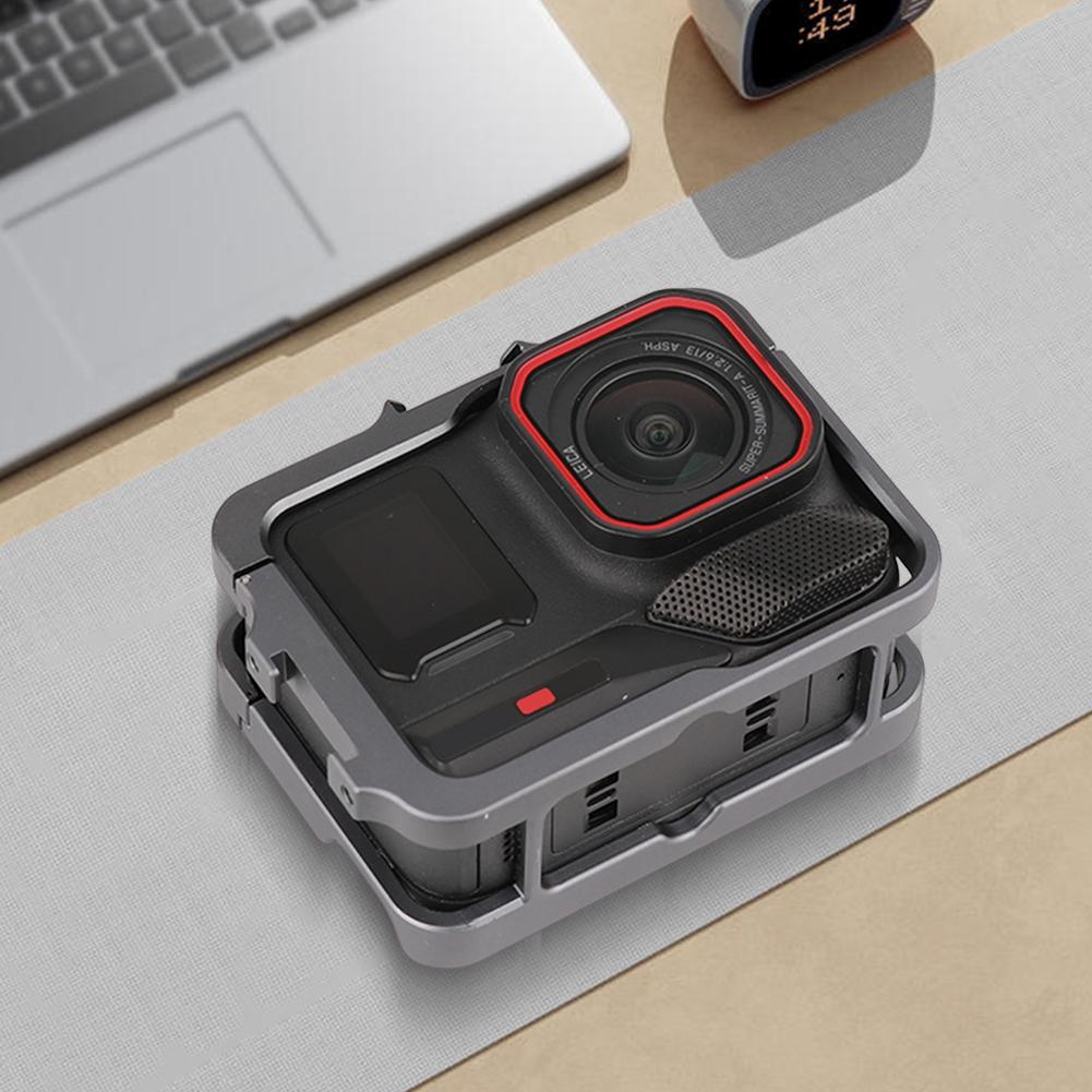 Aluminum Frame Cage W/ Cold Shoe Metal Protective Case Camera Cage for Insta360 Ace Pro 2 for Insta360 Ace/Insta360 Ace Pro